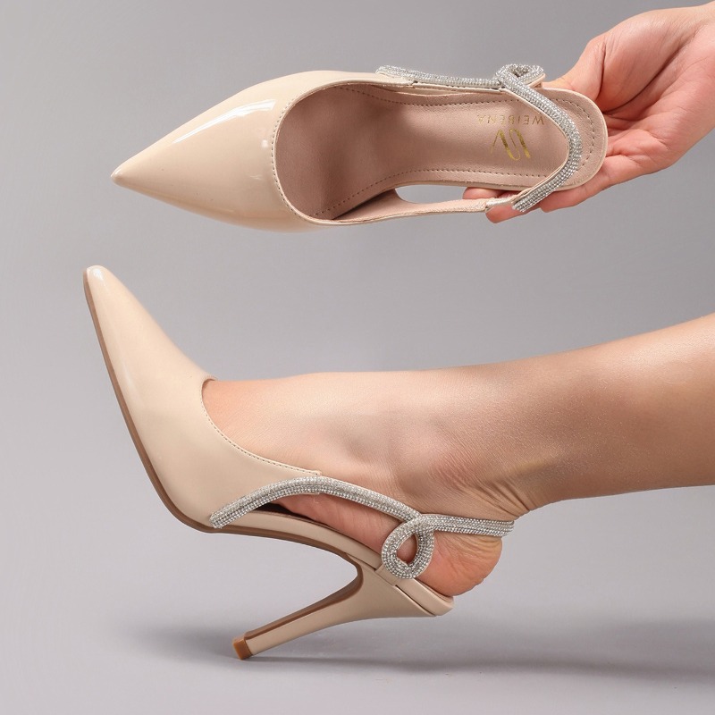 Sexy Patent Leather Pointed To - Elastic Waistband Roll 评论和价格